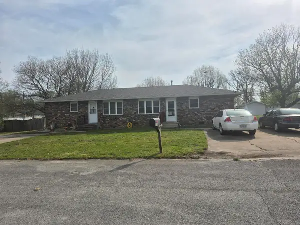 816 & 818 Looney Street, Mt Vernon, MO 65712