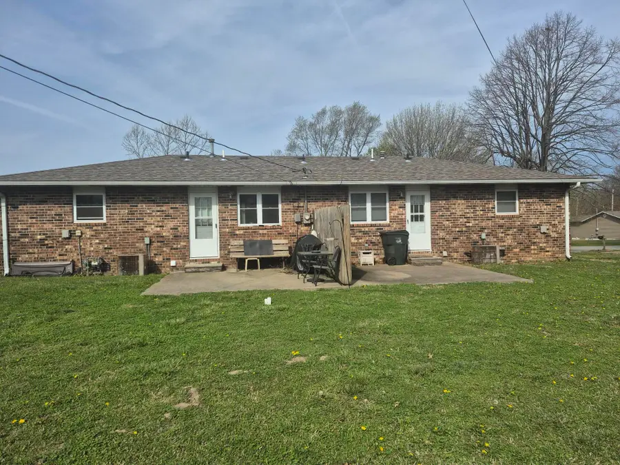 816 & 818 Looney Street, Mount Vernon, MO 65712 - #3