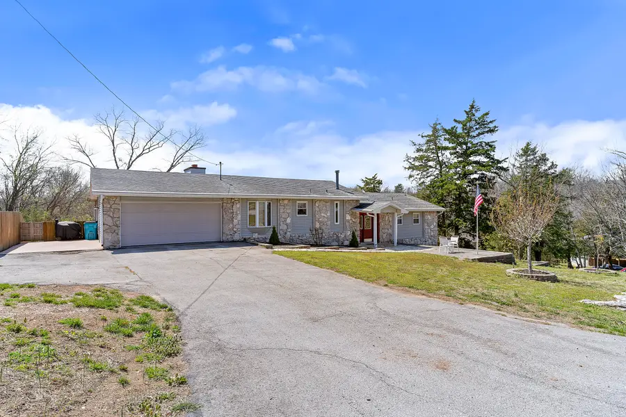 2268 E Thompson Place, Springfield, MO 65804 - #2