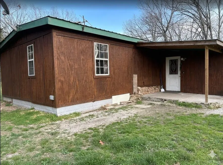 10333 Farm Road 1102 #1, Cassville, MO 65625 - #2