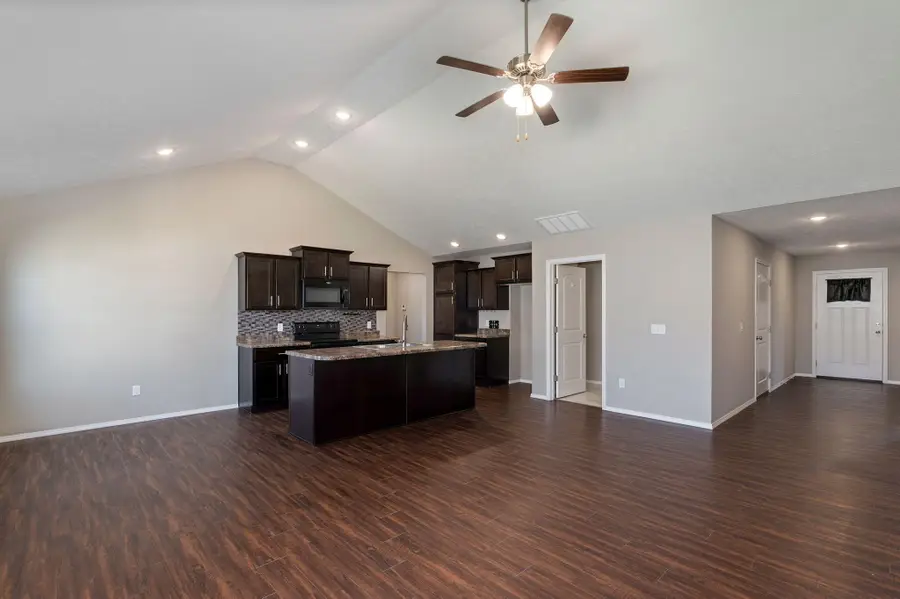 1450 S Olde Savannah Avenue, Republic, MO 65738 - #3