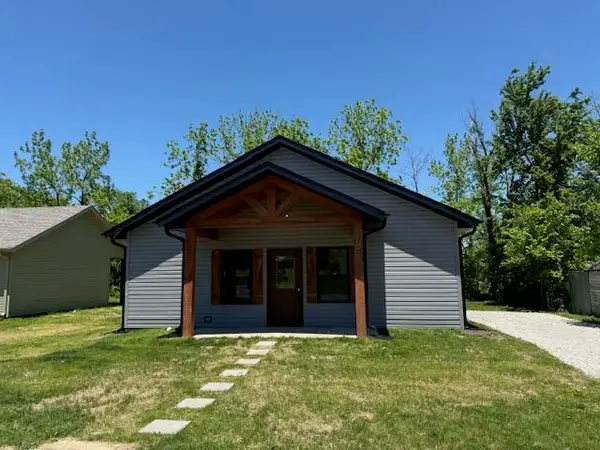 429 E South Street, Mountain Grove, MO 65711