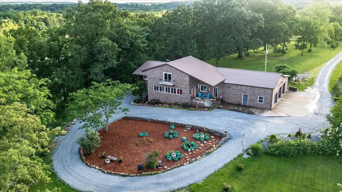 7644 Highway 17, Houston, MO 65483 - #1