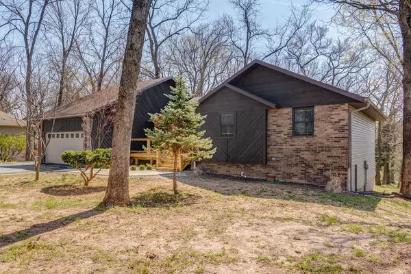2800 W Oak Run, Ozark, MO 65721