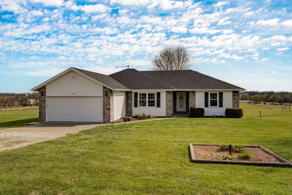 1300 Hedgpeth Road, Rogersville, MO 65742 - #1