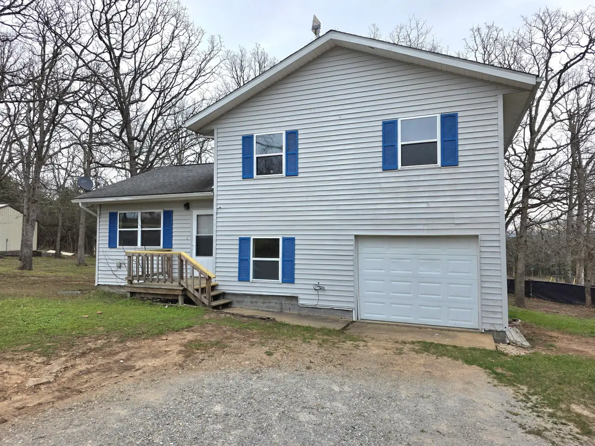 810 Cleveland Road, Houston, MO 65483 - #1