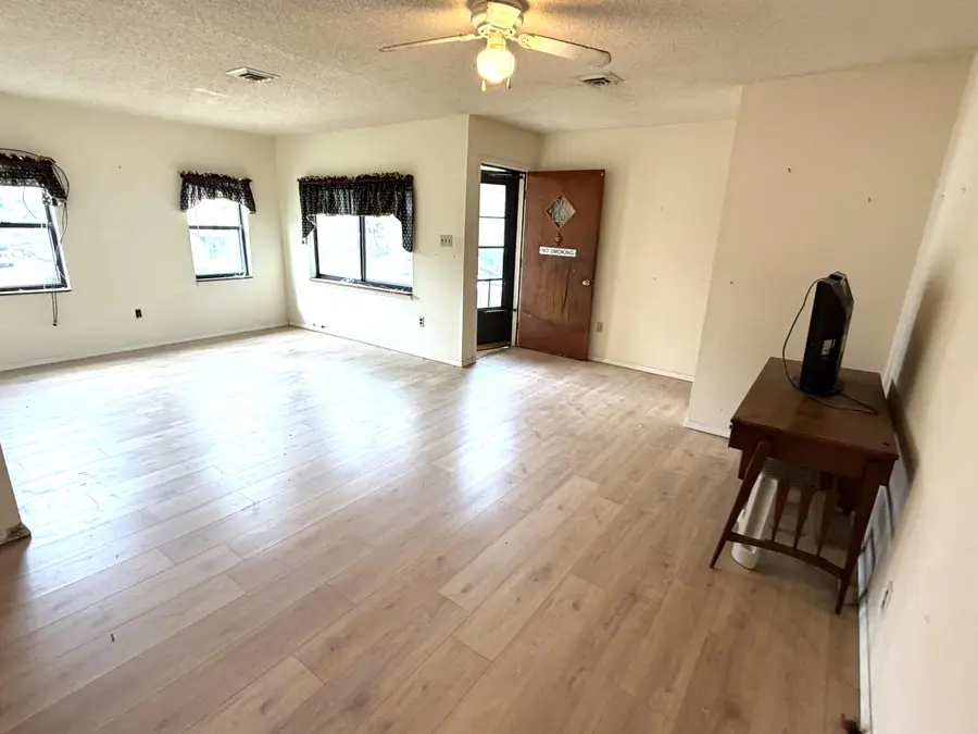 16232 Martin Drive, Eminence, MO 65466 - #2