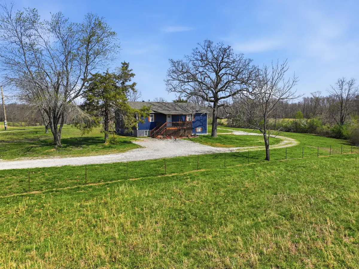 10068 County Road 8490, West Plains, MO 65775 - #1