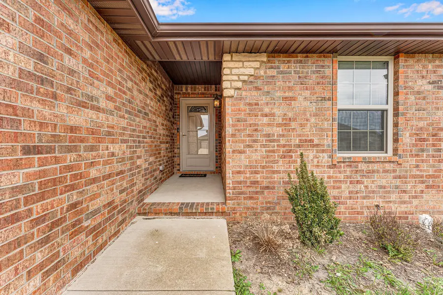 876 E Ozark Jubilee Road, Nixa, MO 65714 - #2