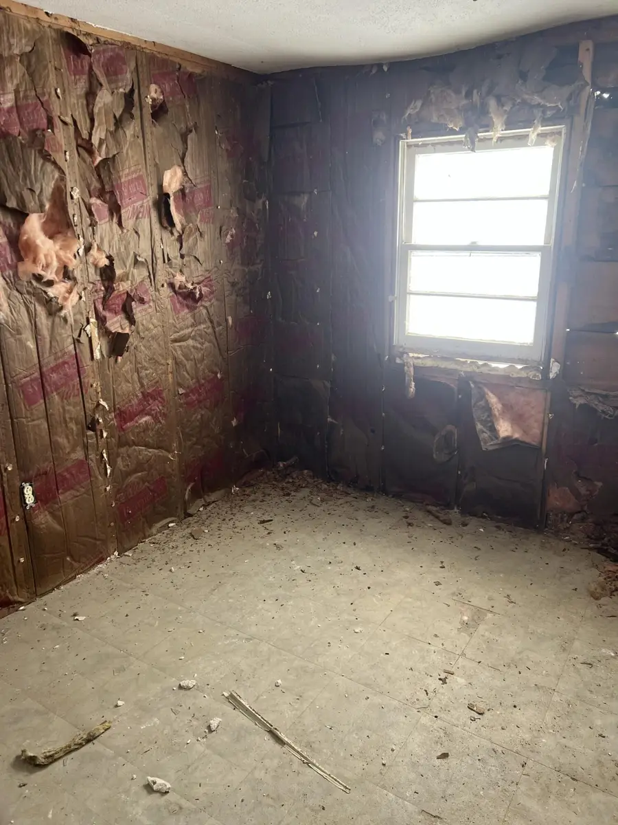 1010 Zimmerman Avenue, Cabool, MO 65689 - #2