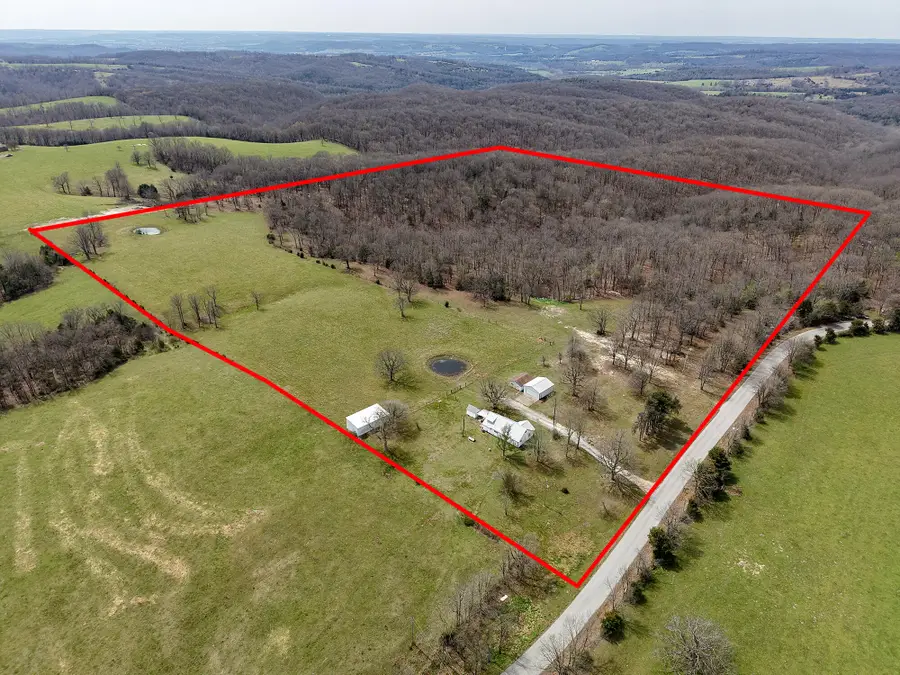 23211 Farm Road 2050, Aurora, MO 65605 - #2