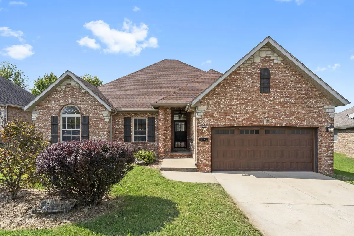 3857 N Sheedy Avenue, Springfield, MO 65803 - #1