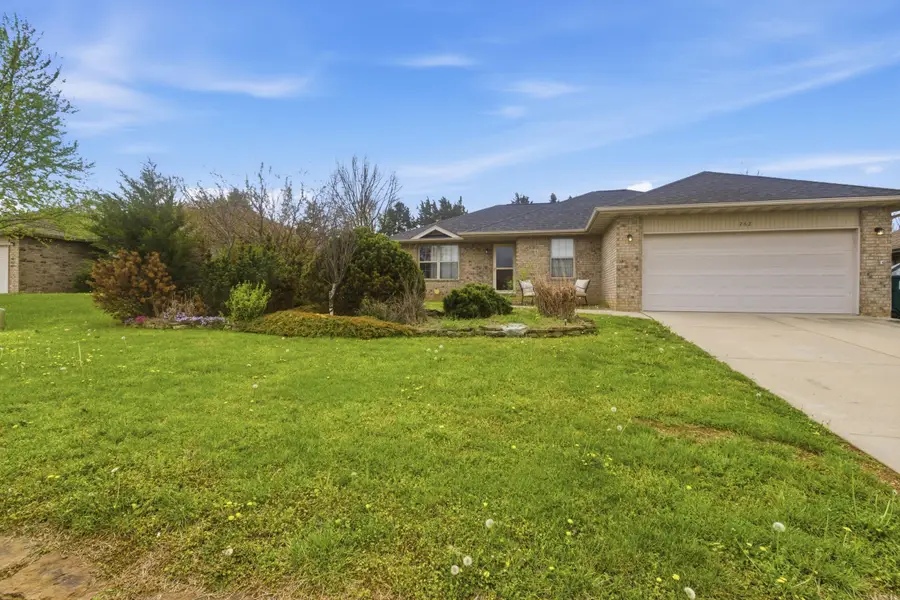 262 W Libby Drive, Springfield, MO 65803 - #2