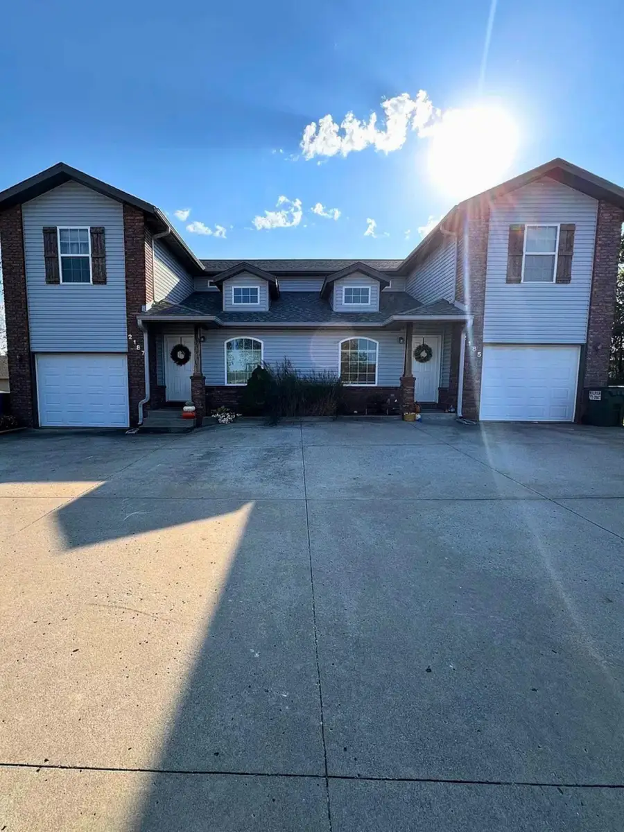 2187 Dogwood Circle #2, Bolivar, MO 65613 - #2
