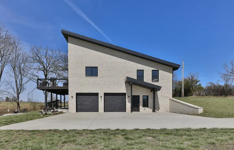 893 Jenkins Road, Sparta, MO 65753 - #2