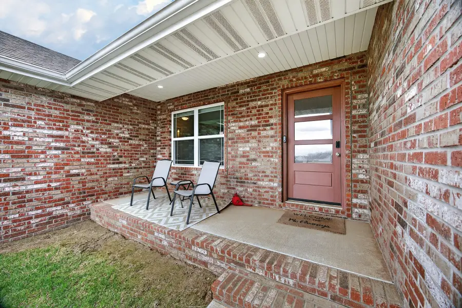 5004 W Skyler Drive, Springfield, MO 65802 - #2