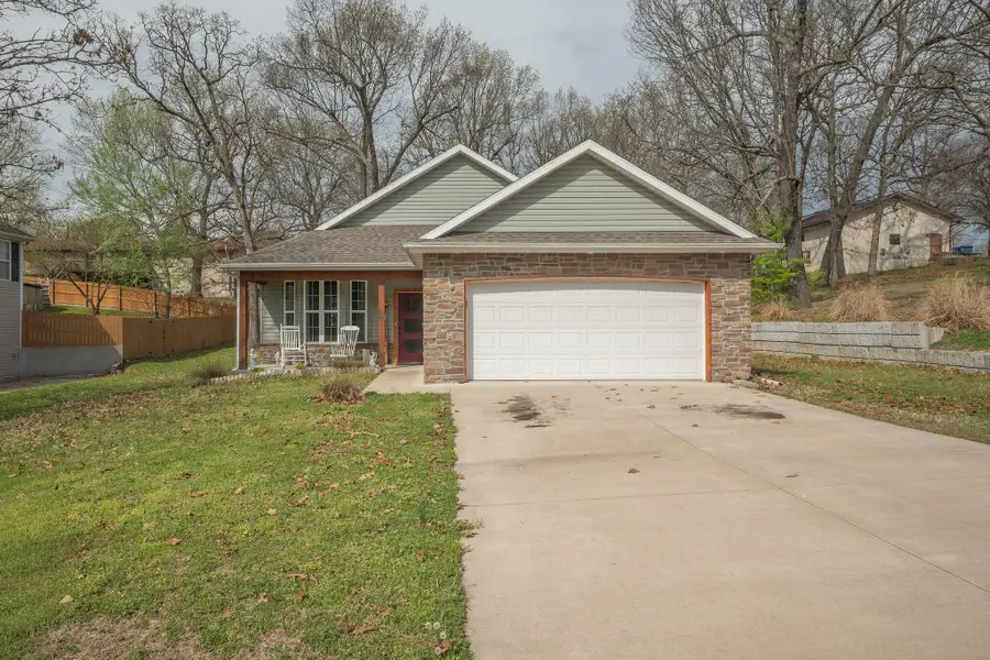 1704 Susan Place, Neosho, MO 64850 - #2