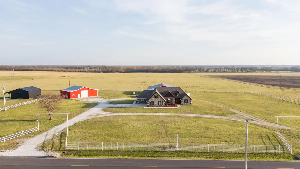 1720 E Fir Road, Carthage, MO 64836 - #1