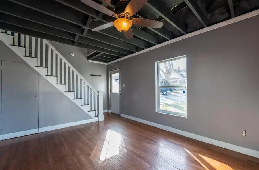 918 N Nettleton Avenue, Springfield, MO 65802 - #3