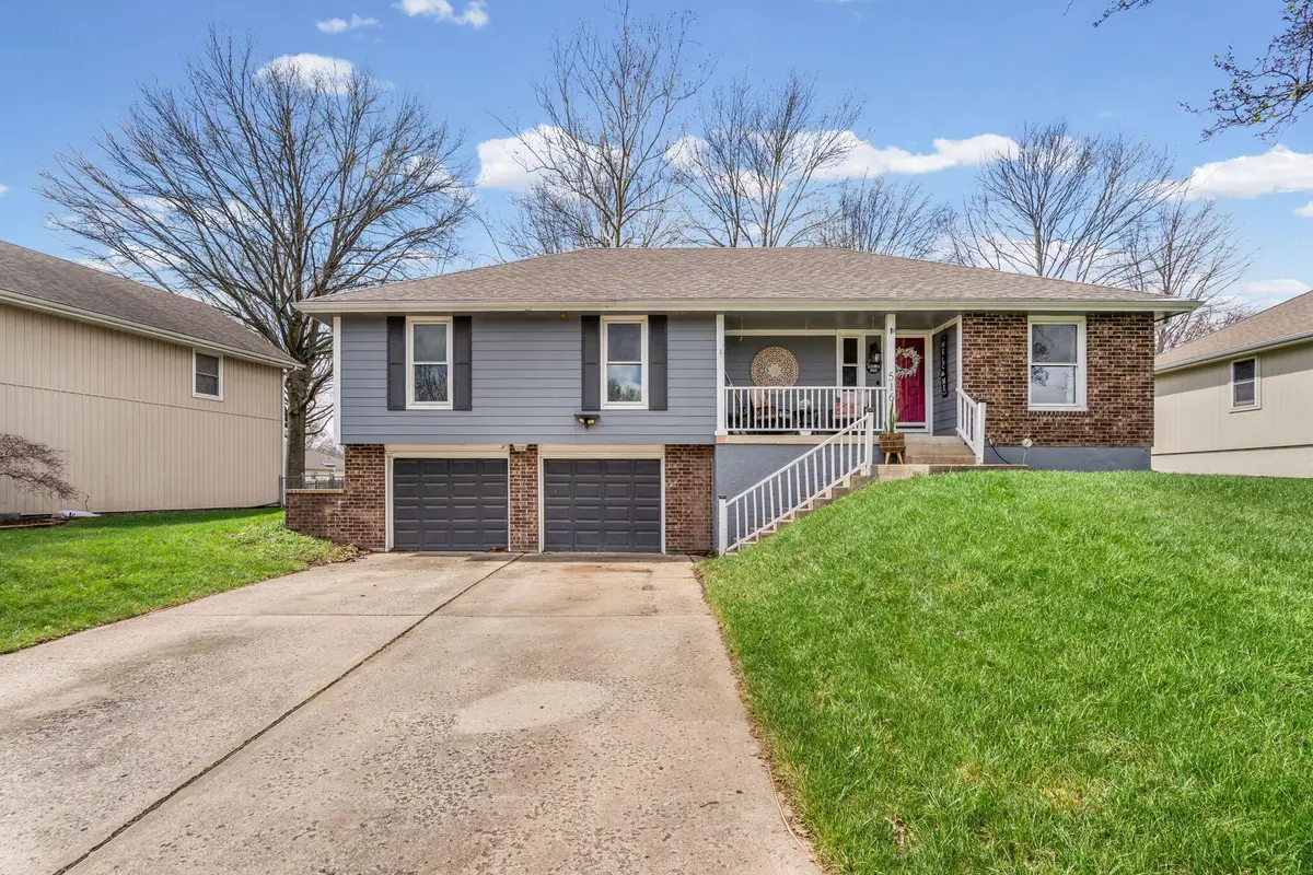 516 SE Claremont Street, Lees Summit, MO 64063 - #1