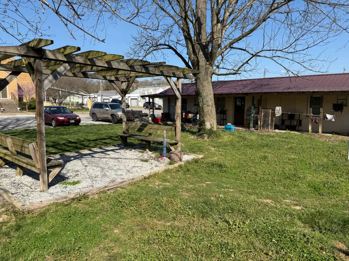 304 W Meadow Avenue, Crane, MO 65633 - #1