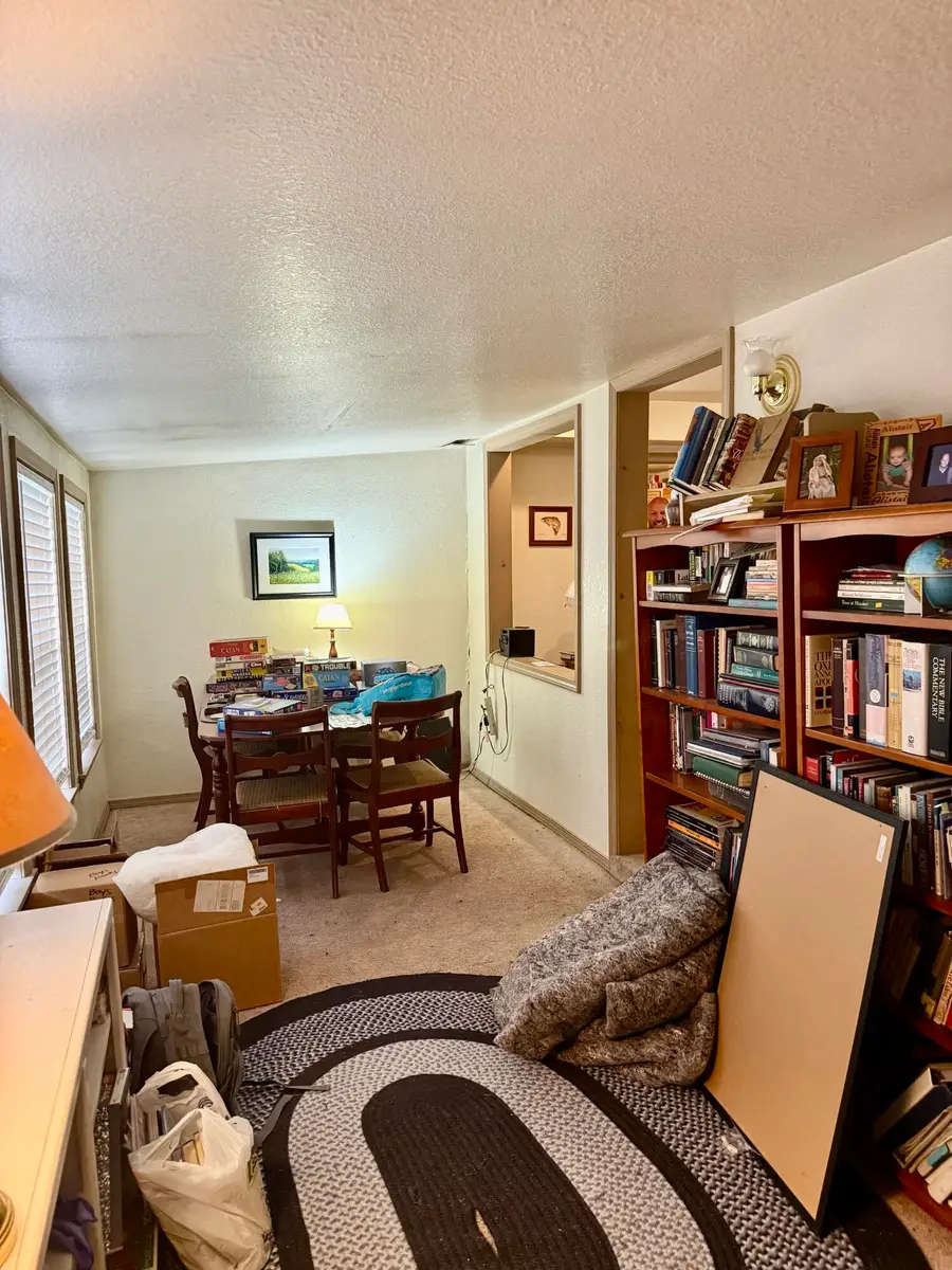 1711 N Oak Grove Avenue, Springfield, MO 65803 - #2