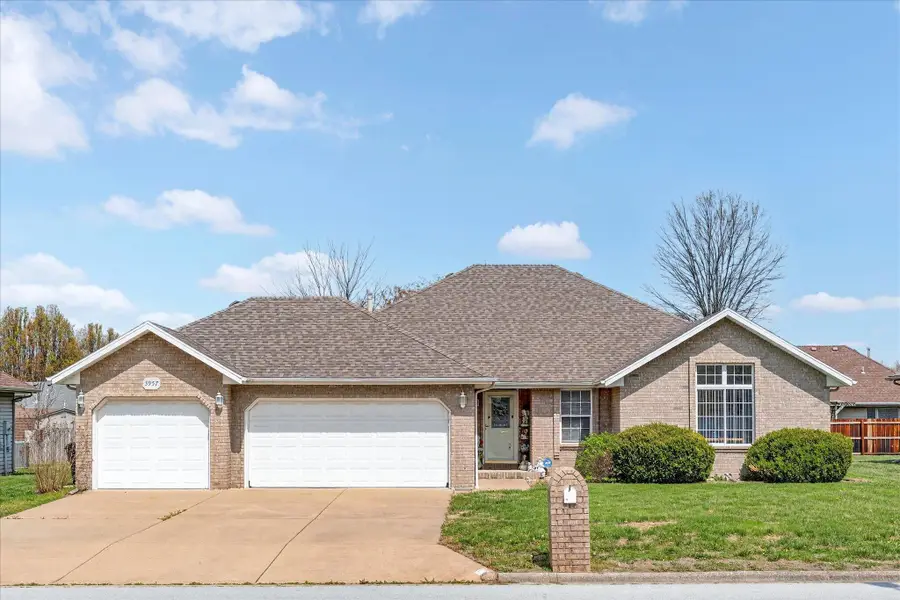 3957 W Greenwood Street, Springfield, MO 65807 - #2