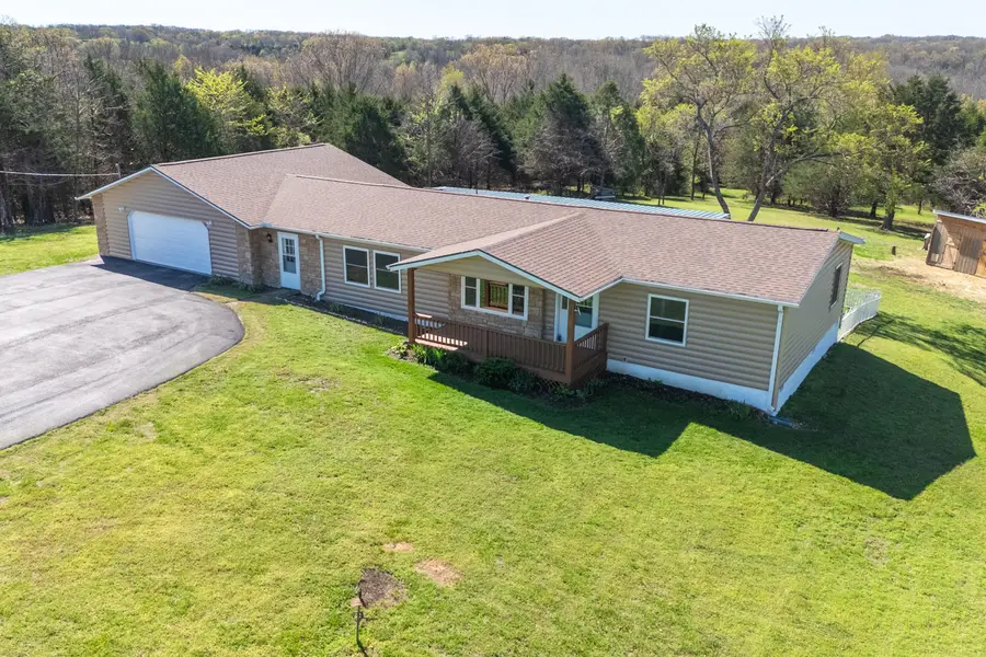 104 Jacobs Ridge Road, Reeds Spring, MO 65737 - #2