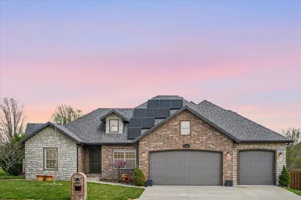 634 N Rockingham Avenue, Nixa, MO 65714