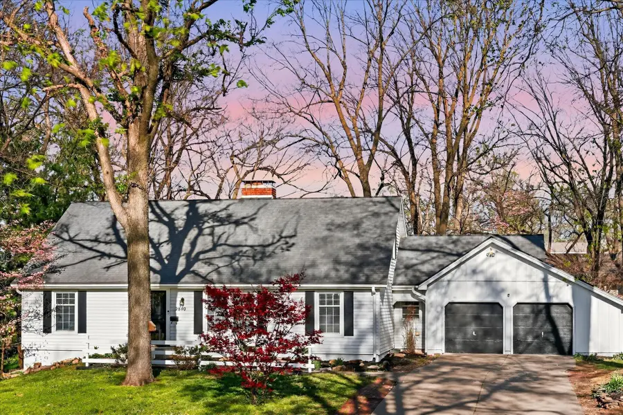 2840 S Chantilly Lane, Springfield, MO 65804 - #2