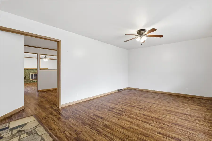 823 S Barnes Avenue, Springfield, MO 65802 - #3