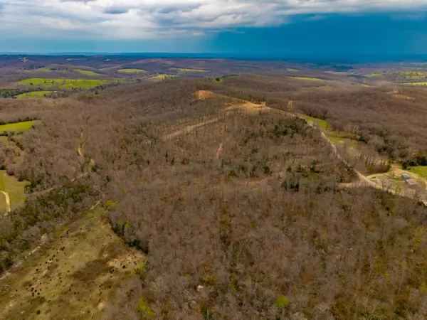 000 E Highway 14 #G, Ava, MO 65608