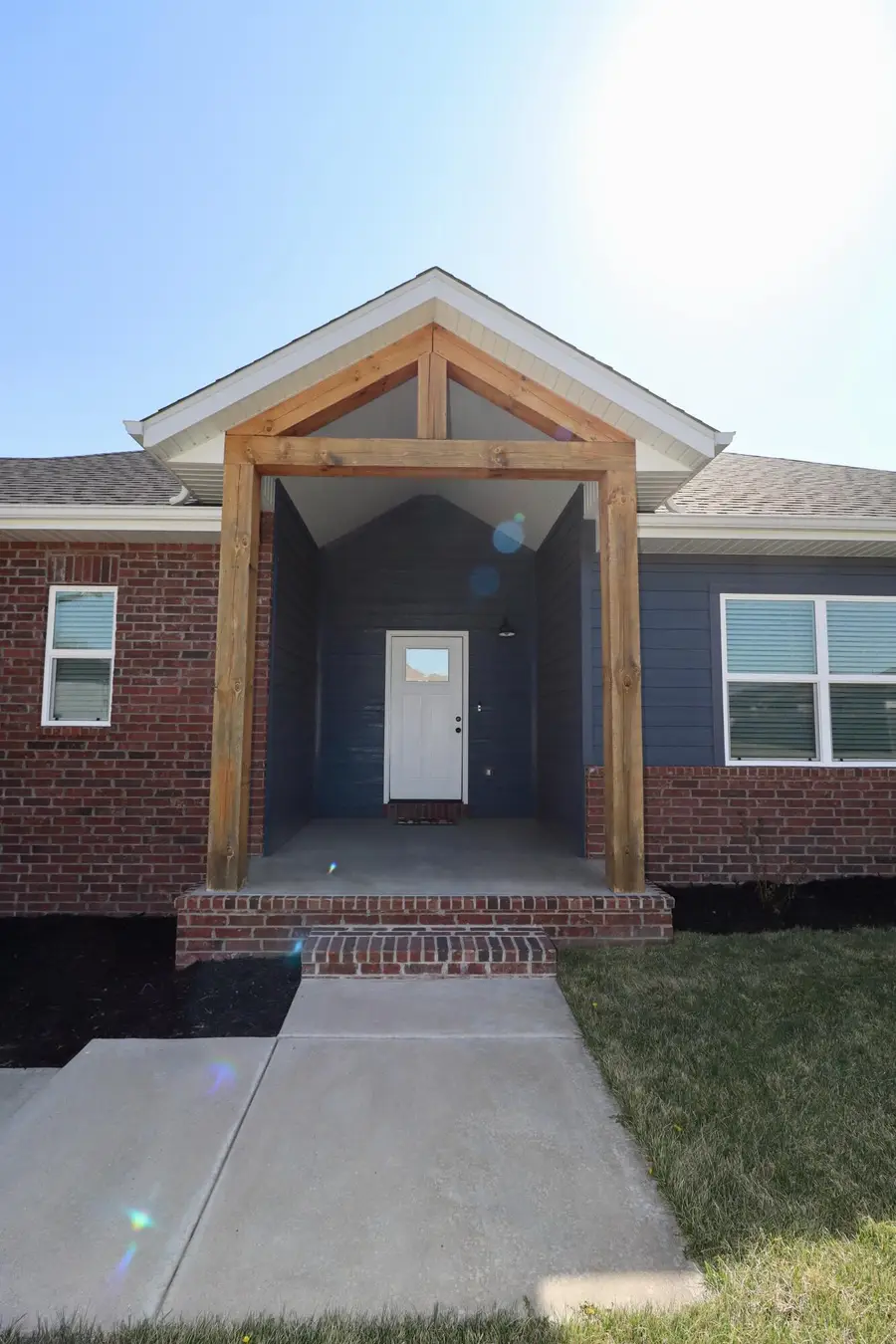 1312 S Birch Avenue, Springfield, MO 65802 - #3