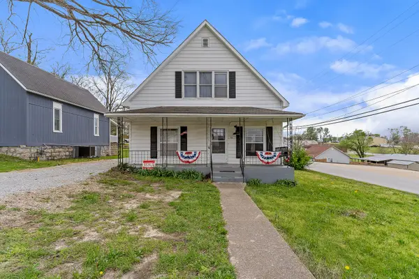 301 E Webster Avenue, Ava, MO 65608