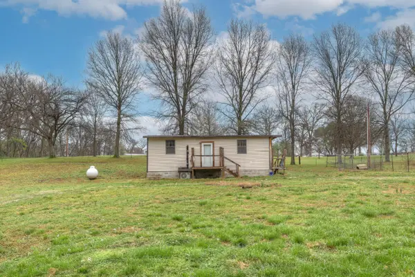 2235 County Road 176, Carthage, MO 64836