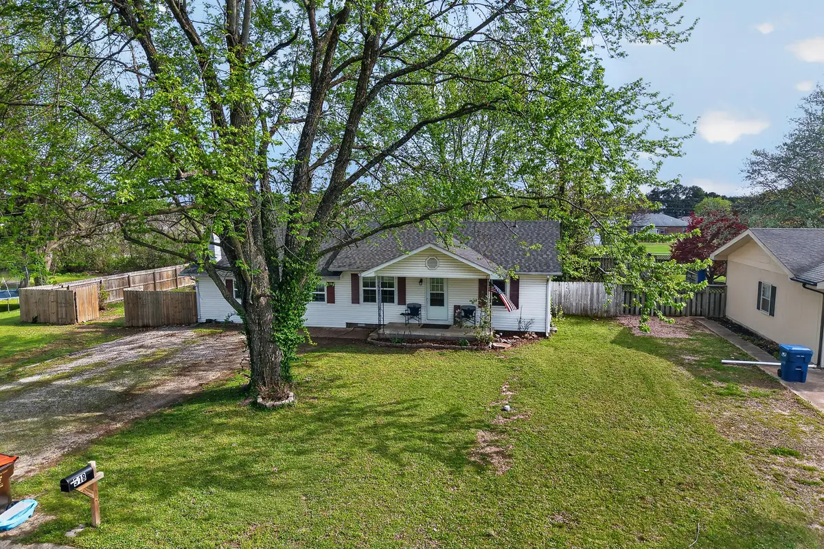 518 Holly Street, Lebanon, MO 65536 - #1