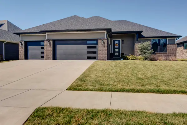 6085 S Maryland Avenue, Springfield, MO 65810