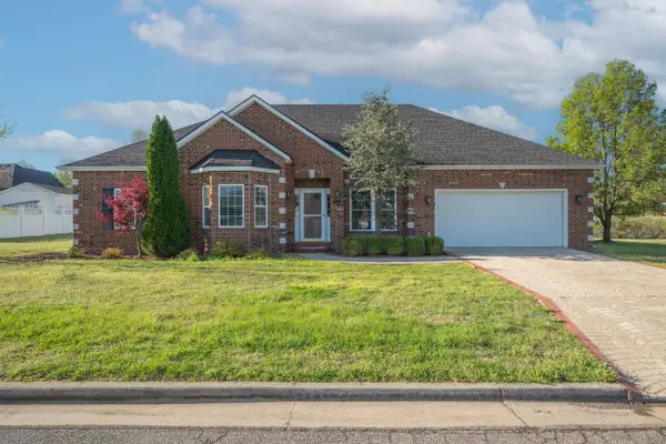 4320 Wisteria Way, Joplin, MO 64801