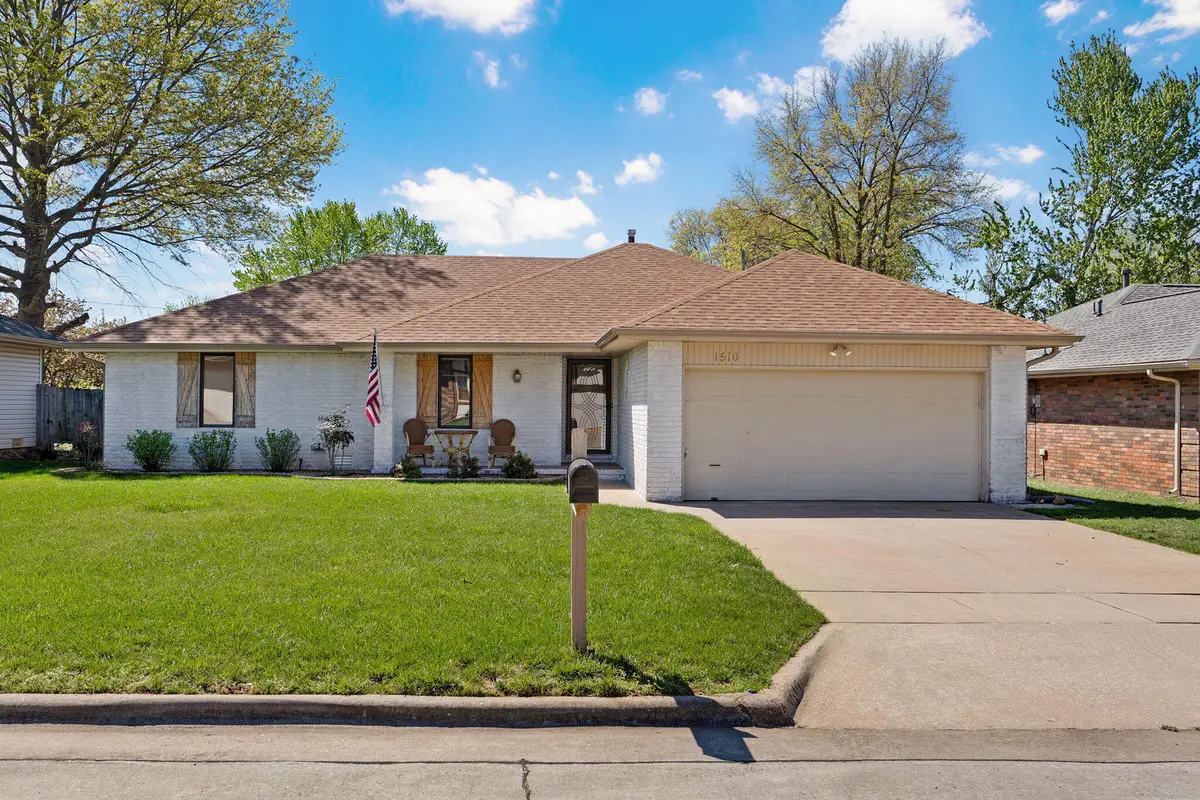 1510 W Lindberg Street, Springfield, MO 65807 - #1