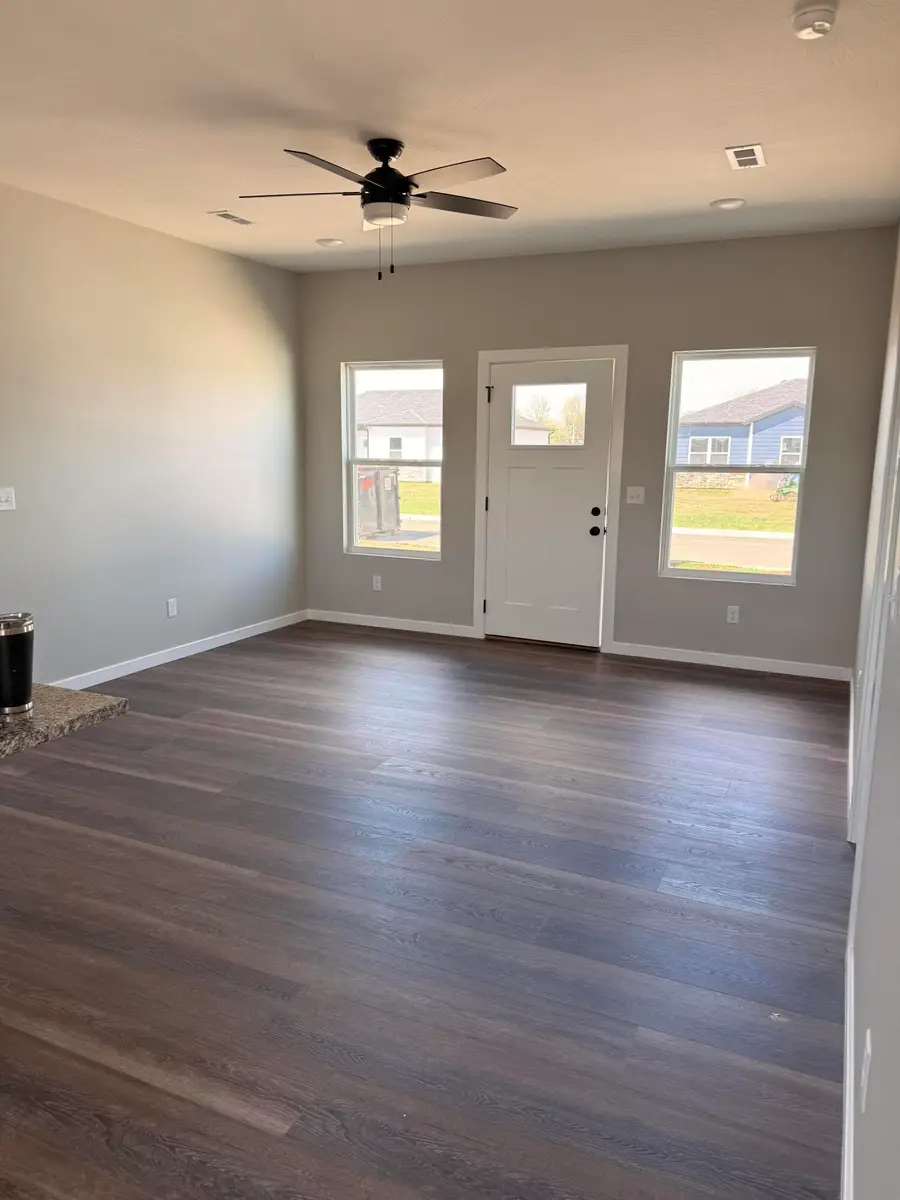 133 Bailey Drive, Mount Vernon, MO 65712 - #3