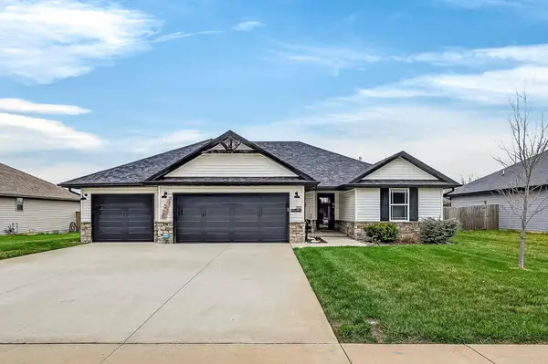 283 Hickory Hills Street, Rogersville, MO 65742