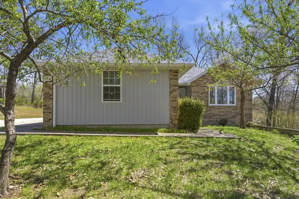 284 Hoot Owl, Highlandville, MO 65669