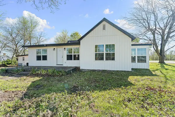 141 S Grove Street, Granby, MO 64844