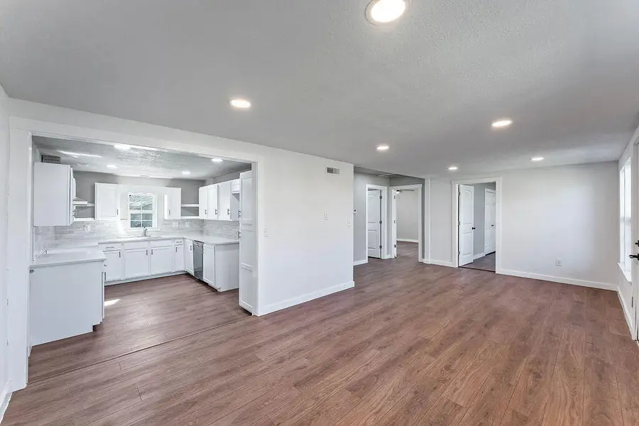 141 S Grove Street, Granby, MO 64844 - #3