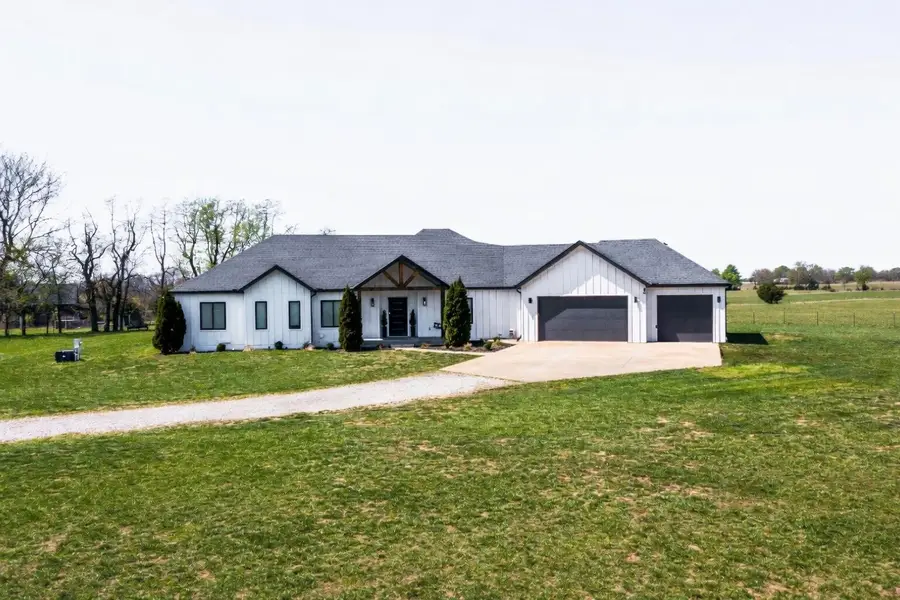 7990 E Farm Road 116, Strafford, MO 65757 - #3