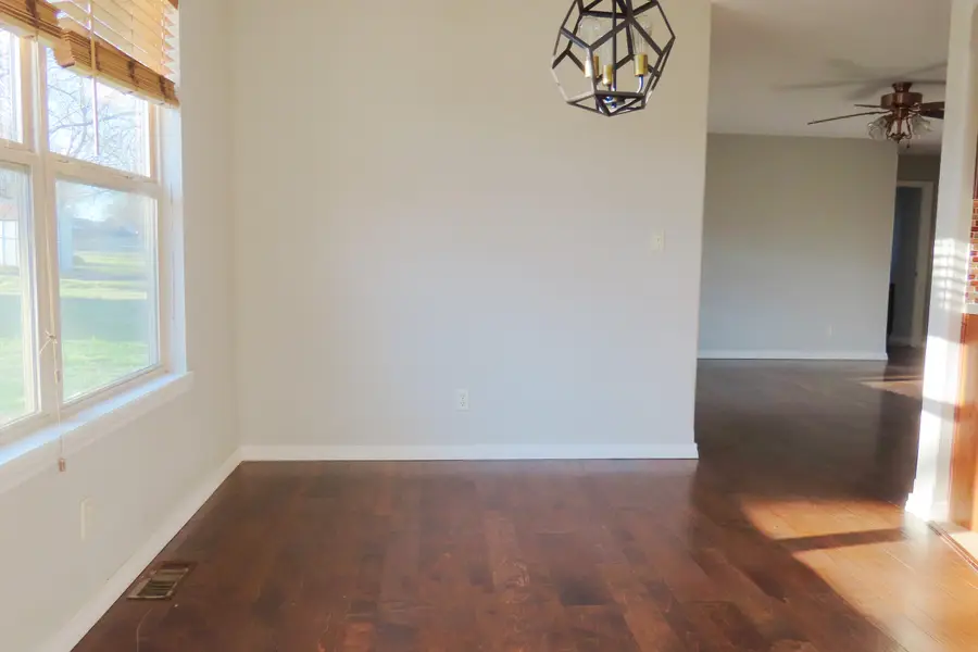 411 N Kyle Avenue, Republic, MO 65738 - #3