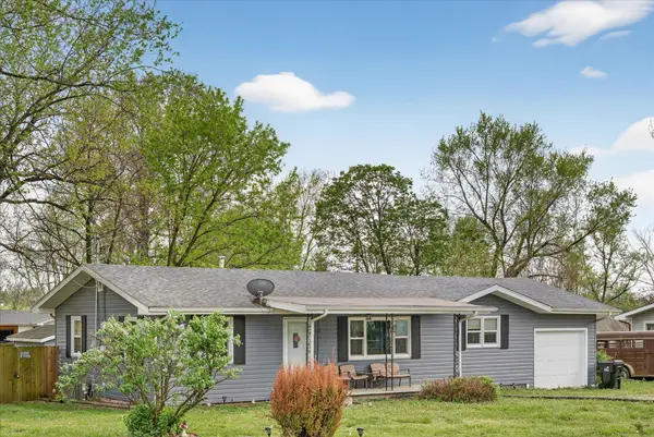 178 Shady Grove Road, Sparta, MO 65753