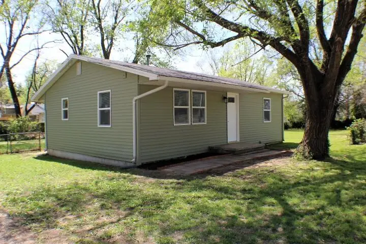 1530 W Lombard Street, Springfield, MO 65802 - #3