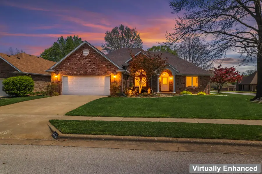 4636 S Parkhill Avenue, Springfield, MO 65810 - #3