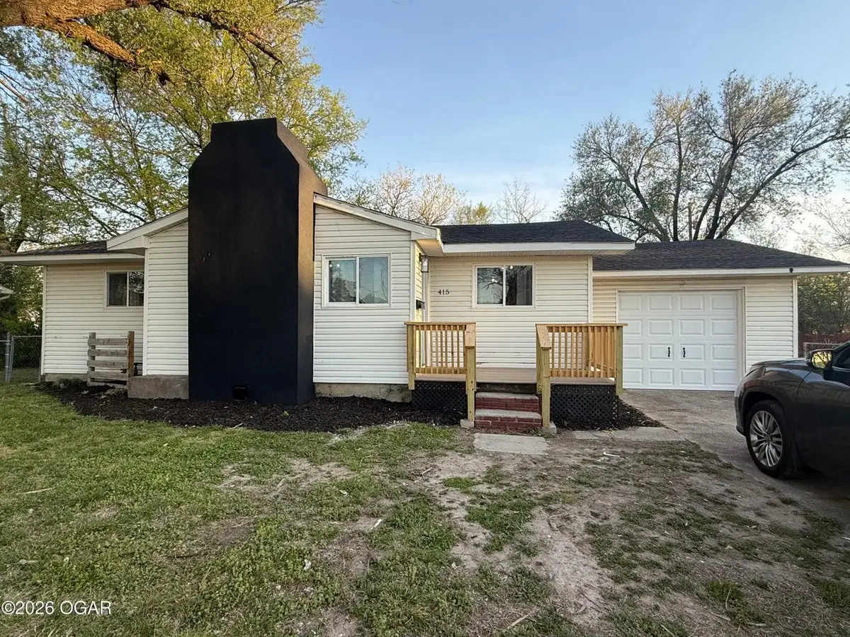 415 W Daugherty Street, Carterville, MO 64835 - #1